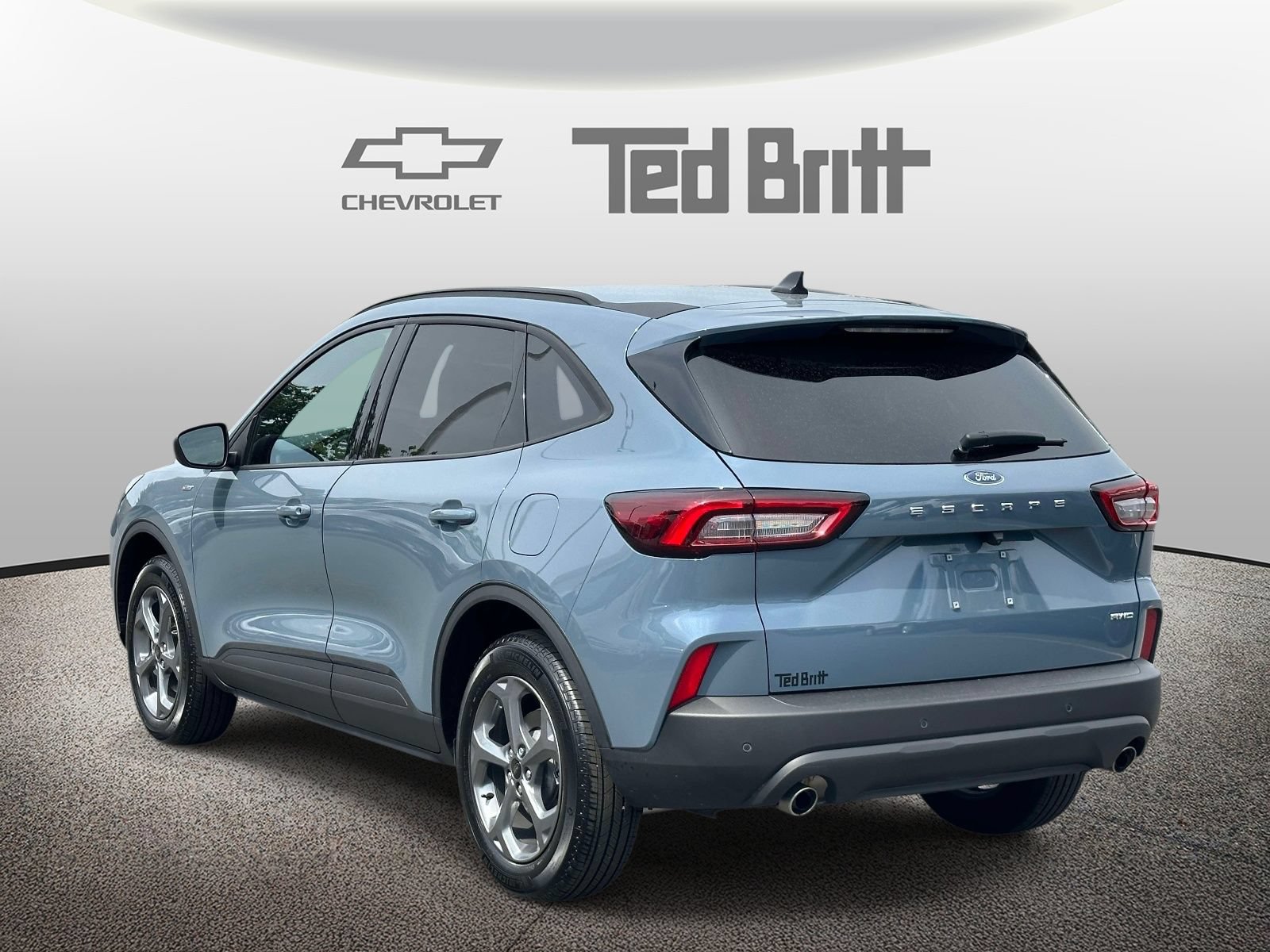 Used 2025 Ford Escape ST-Line w/ Tech Pack #1 AWD/4WD image 6