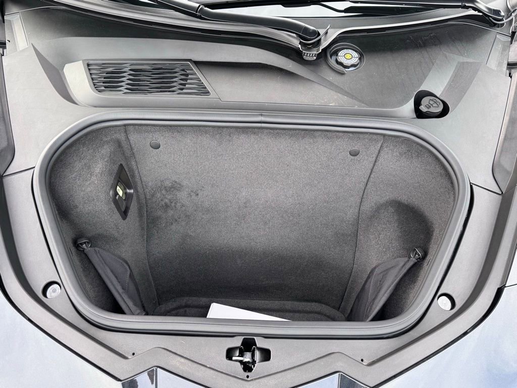 Used 2024 Chevrolet Corvette Stingray Preferred Cpe w/ Stealth Interior Trim Package image 34