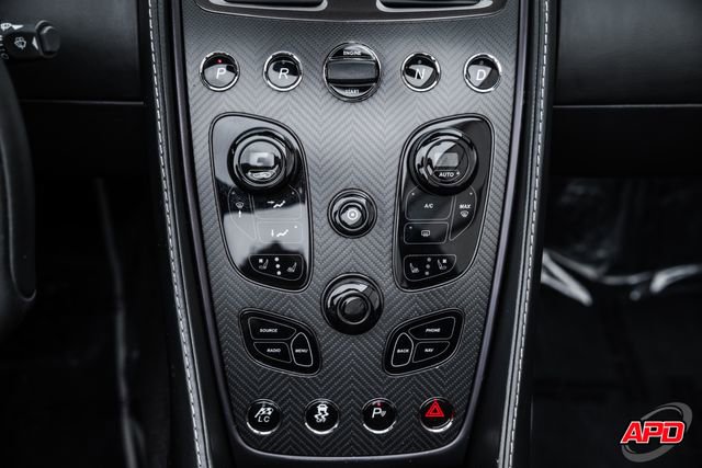 Used 2016 Aston Martin Vanquish Volante RWD image 85