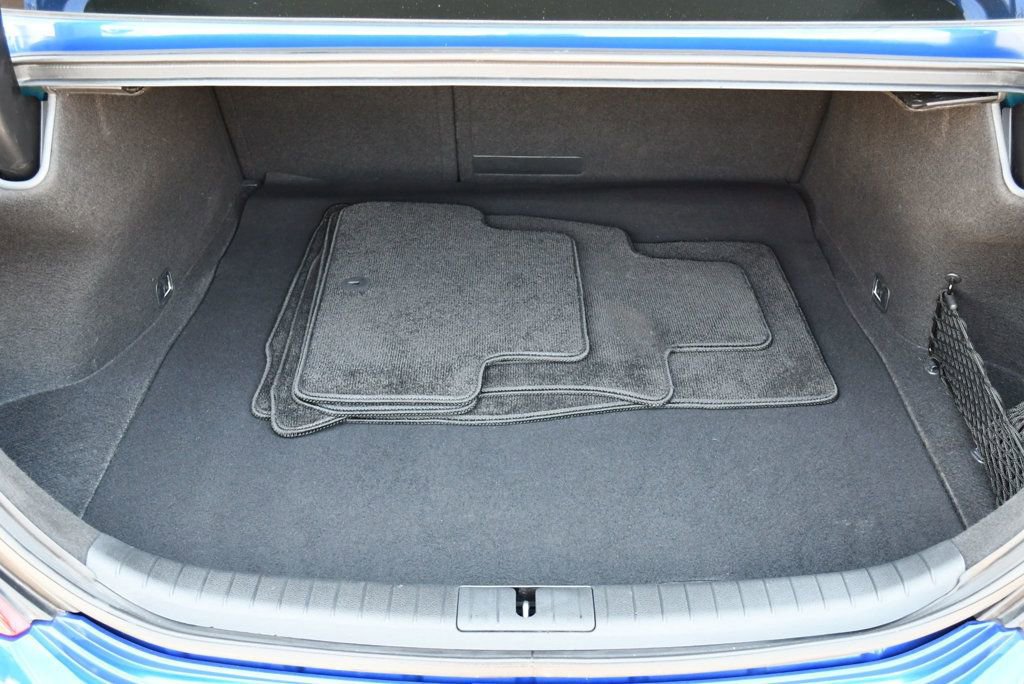 Used 2021 Genesis G70 3.3T image 16