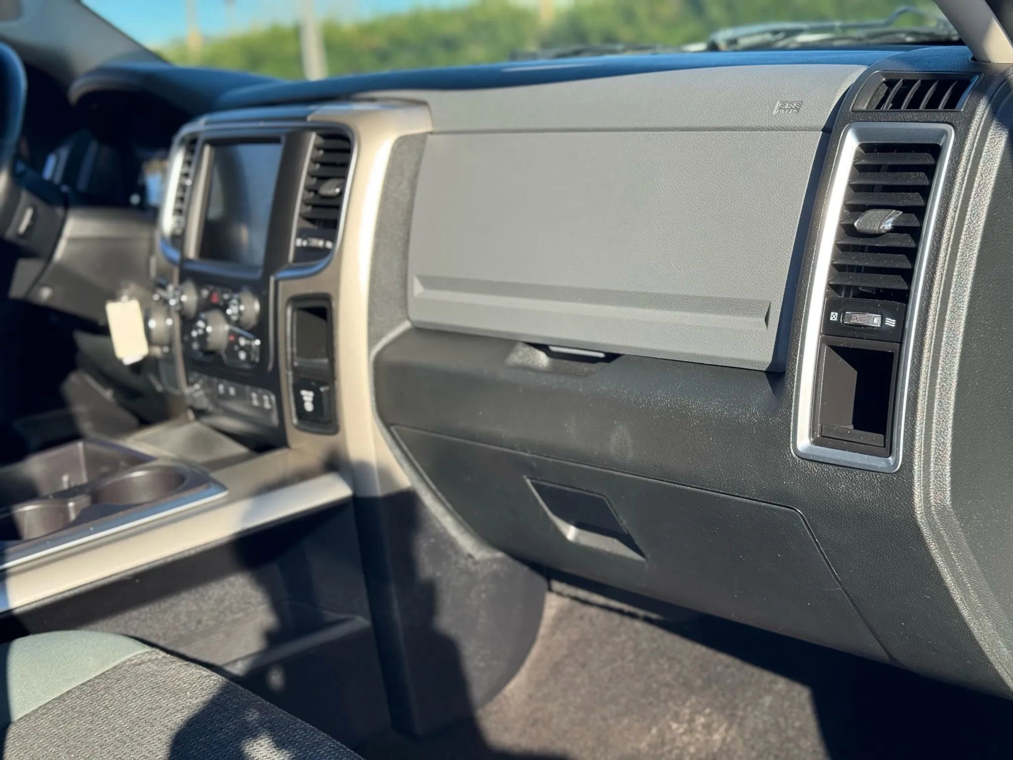 Used 2015 RAM 1500 Lone Star image 40