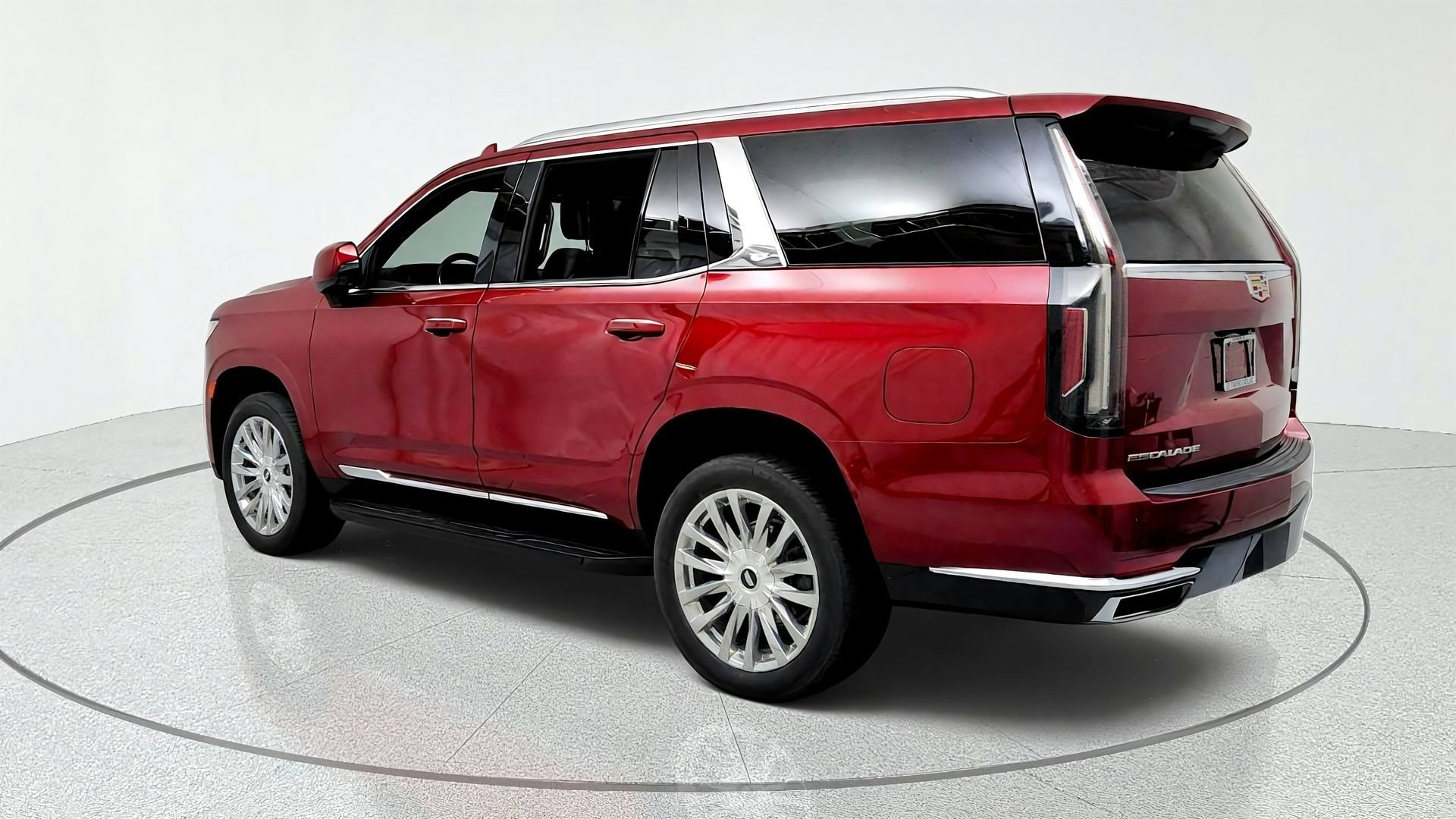 Certified 2023 Cadillac Escalade Premium Luxury w/ LPO, Floor Liner Package AWD/4WD image 3