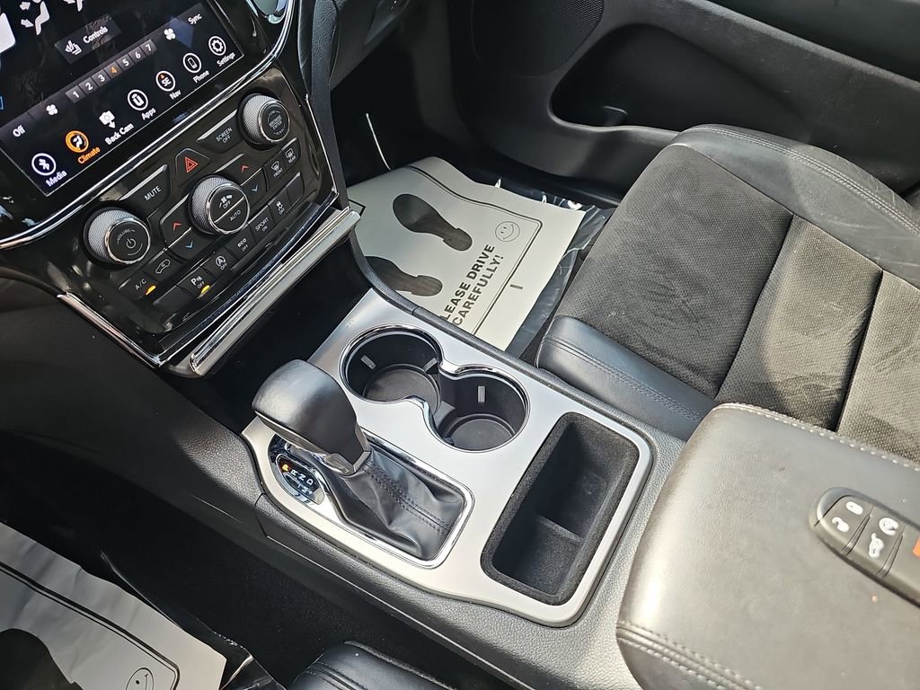 Used 2021 Jeep Grand Cherokee Laredo X image 29