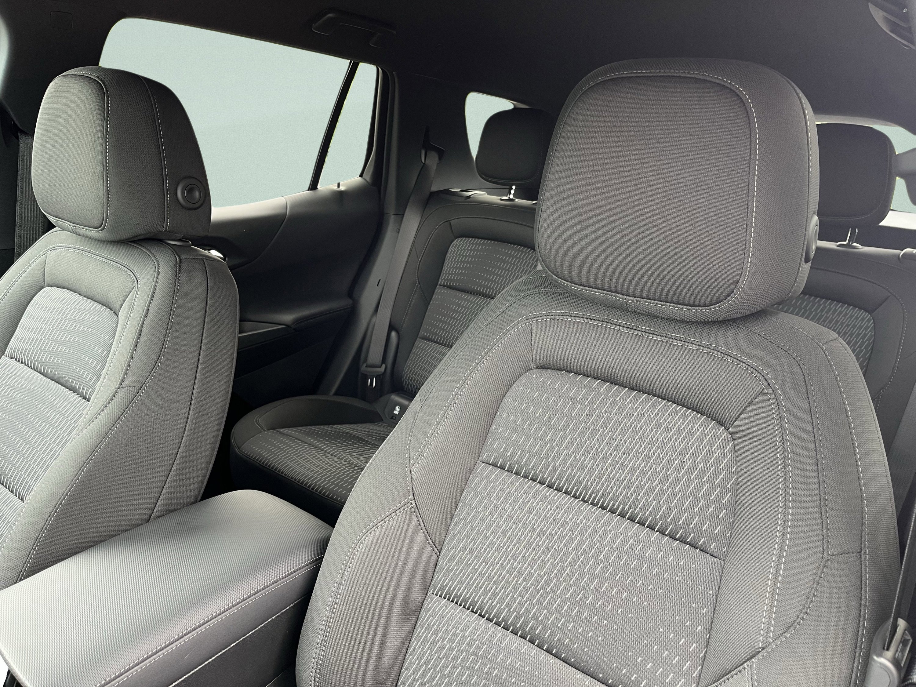 New 2026 Chevrolet Equinox LT image 16