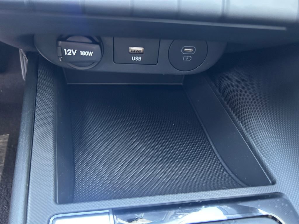New 2026 Hyundai Elantra SE FWD image 21
