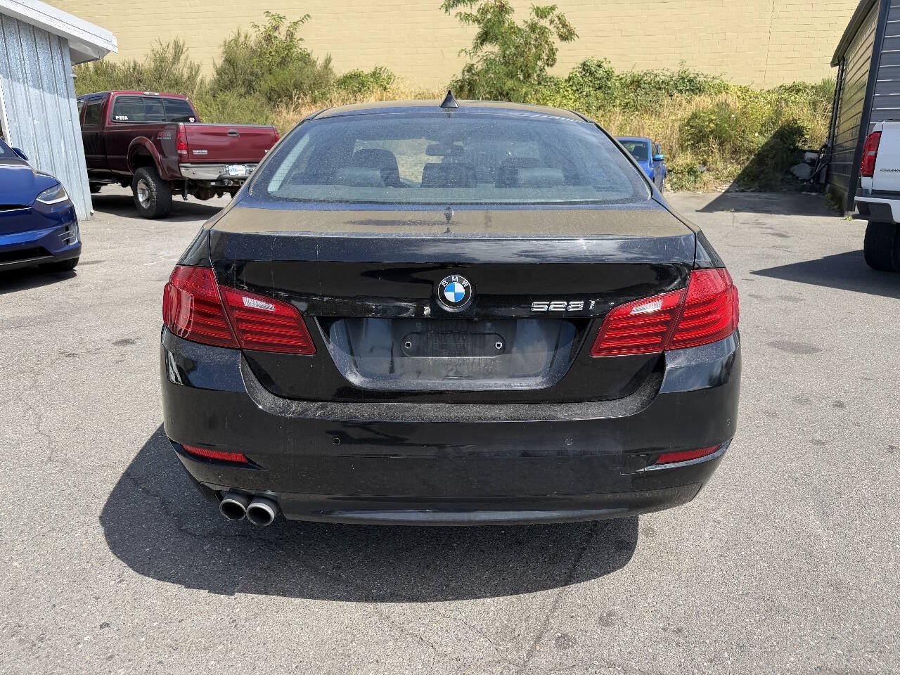 Used 2016 BMW 528i xDrive Sedan AWD/4WD image 3