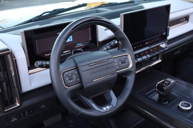 Used 2022 GMC Hummer EV Edition 1 w/ LPO, Illumination Package AWD/4WD image 23