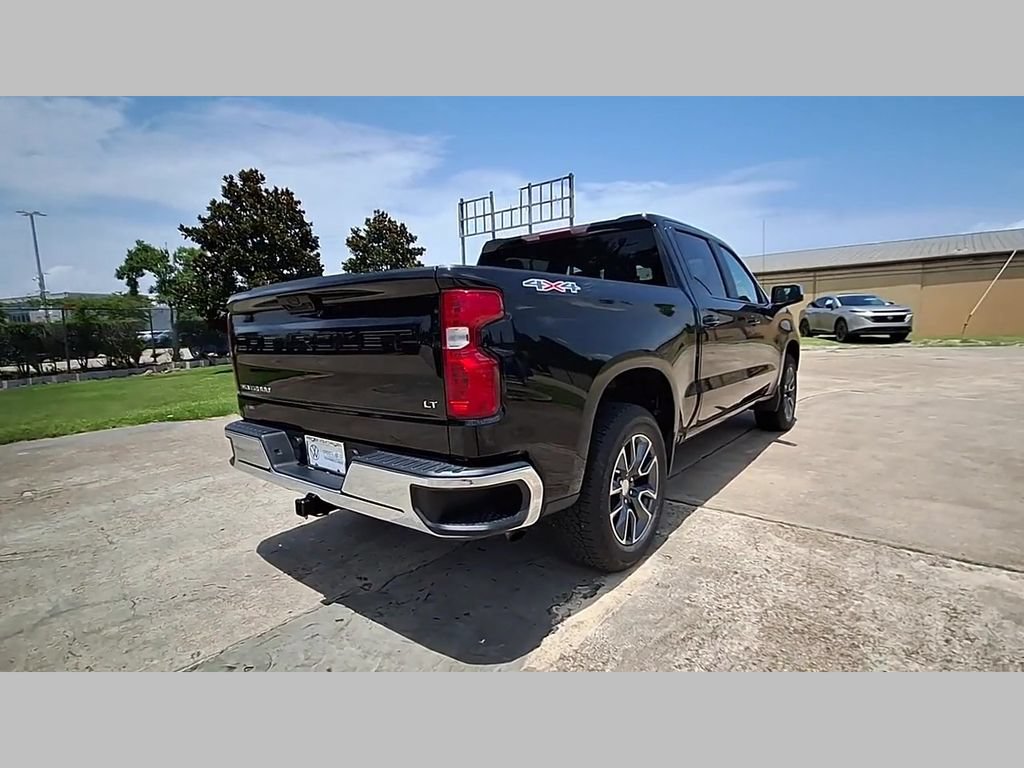Used 2023 Chevrolet Silverado 1500 LT AWD/4WD image 41