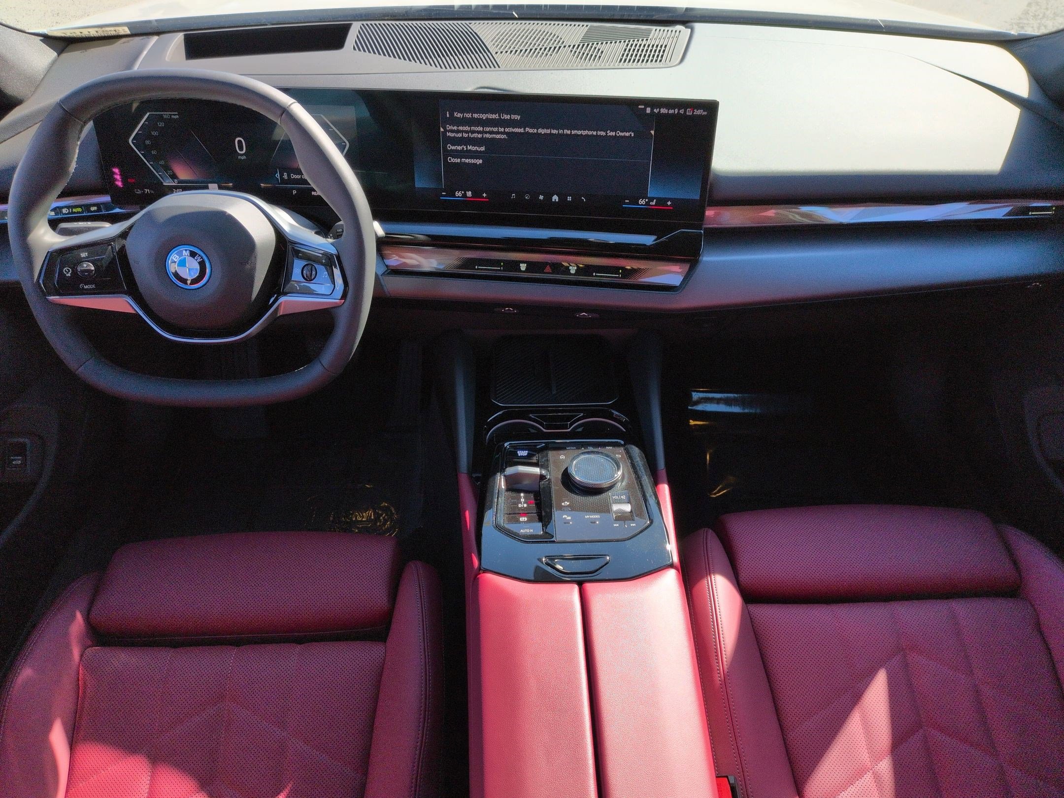 Used 2025 BMW i5 eDrive40i w/ Premium Package image 29