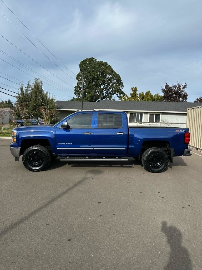 Used 2014 Chevrolet Silverado 1500 LTZ Z71 w/ LTZ Plus Package AWD/4WD image 8