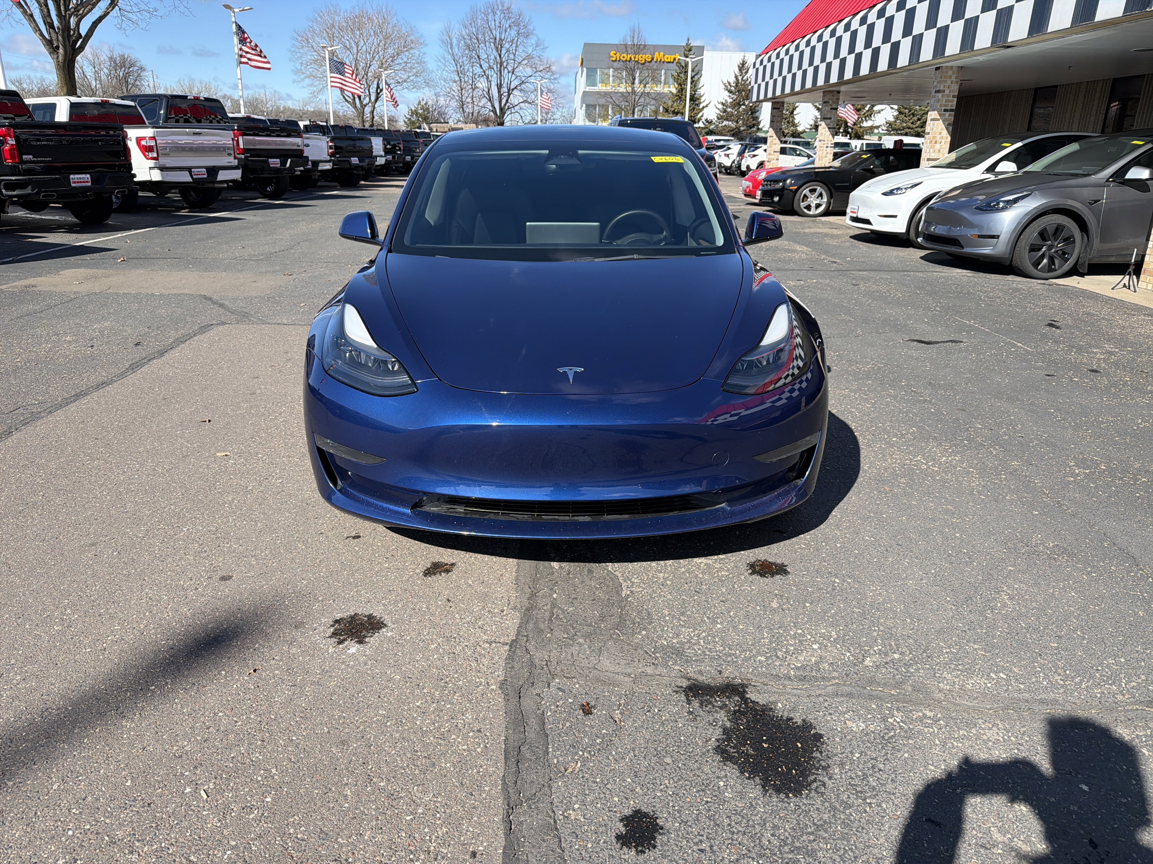 Used 2023 Tesla Model 3 Performance image 2