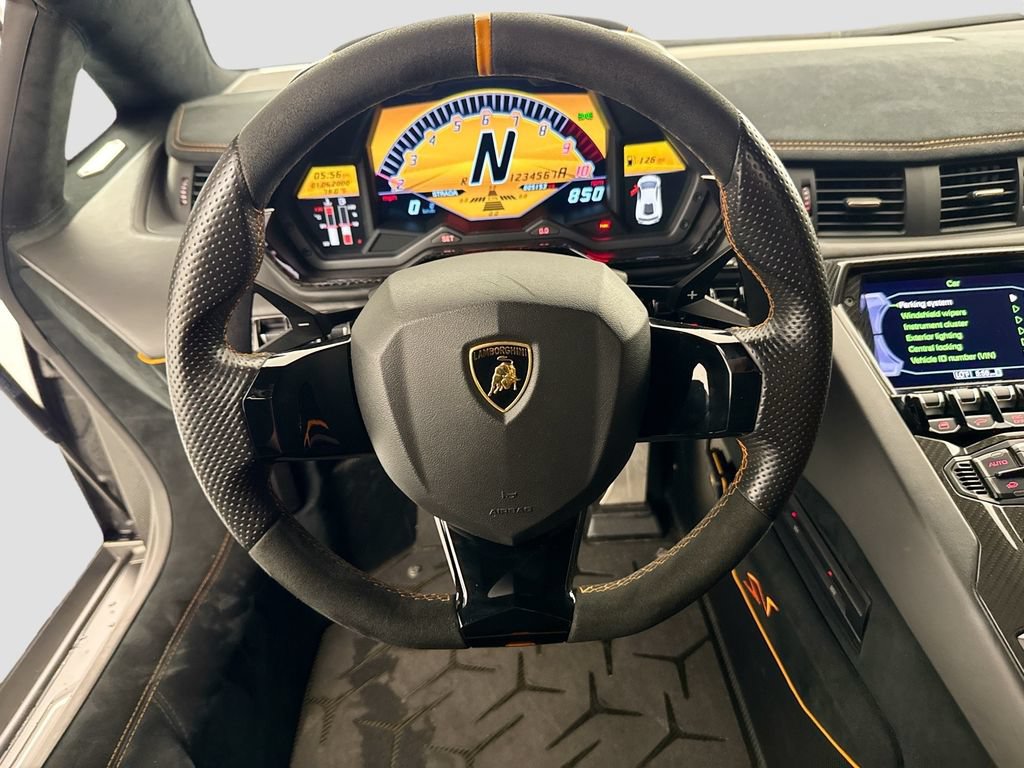Used 2017 Lamborghini Aventador LP 750-4 Superveloce AWD/4WD image 11