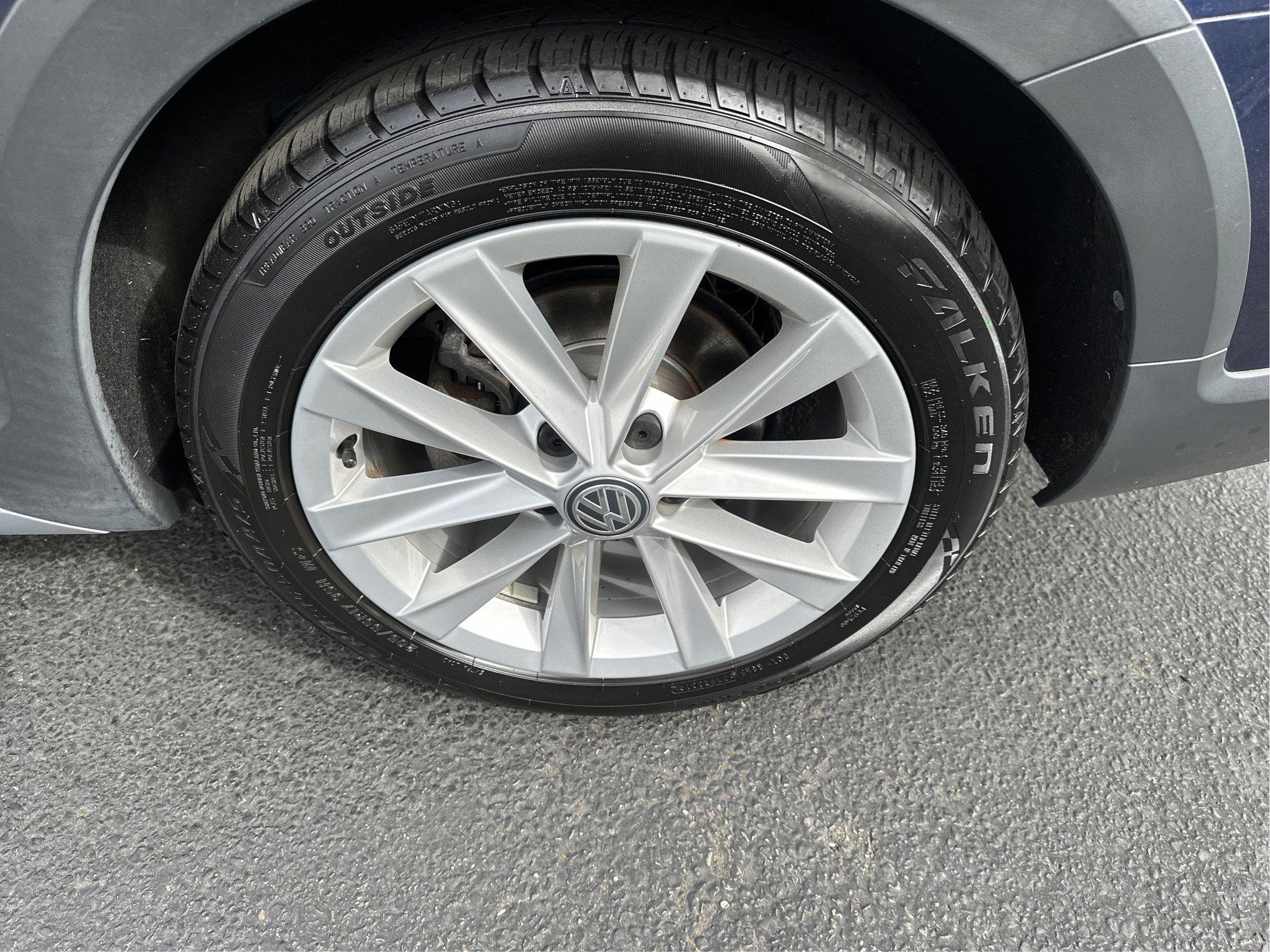 Used 2019 Volkswagen Golf Alltrack SE image 29