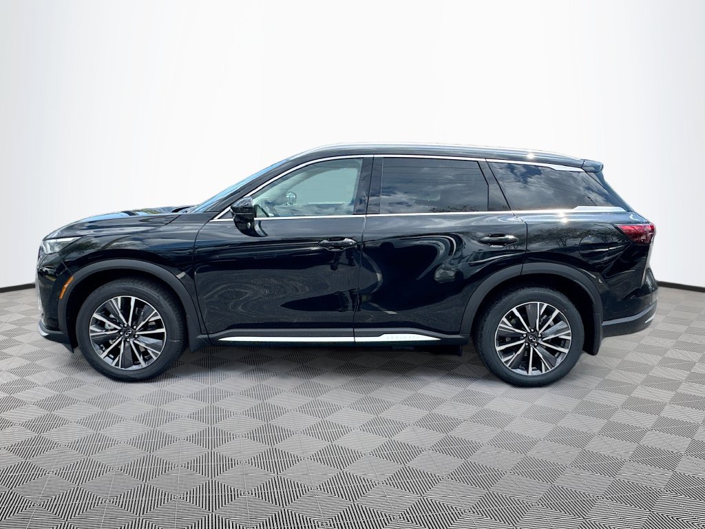 Certified 2026 INFINITI QX60 Luxe w/ Cargo Package FWD image 9