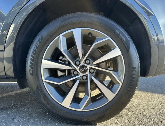 Used 2021 Audi Q5 2.0T Premium Plus image 11