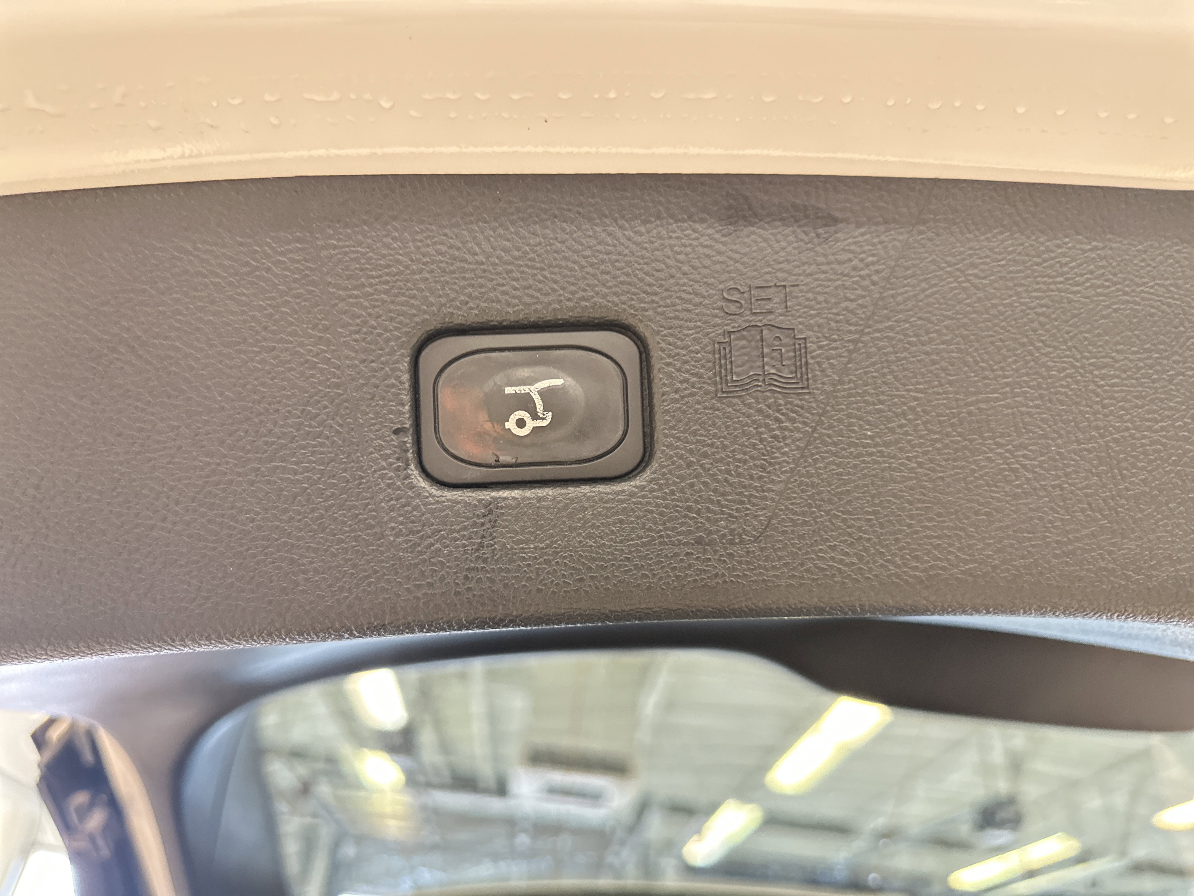 Used 2024 Ford Edge SEL w/ Convenience Package image 29