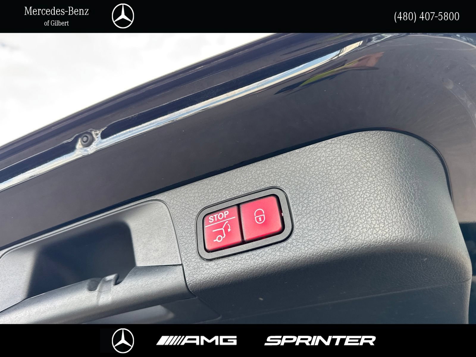 Used 2024 Mercedes-Benz GLB 250 image 9