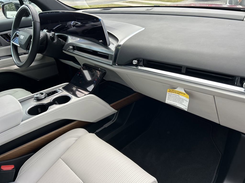 New 2026 Cadillac Vistiq Sport image 12