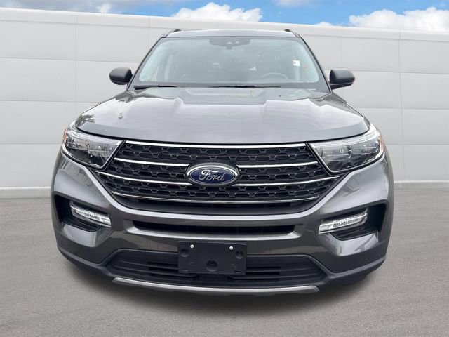 Used 2022 Ford Explorer XLT w/ Equipment Group 202A AWD/4WD image 15