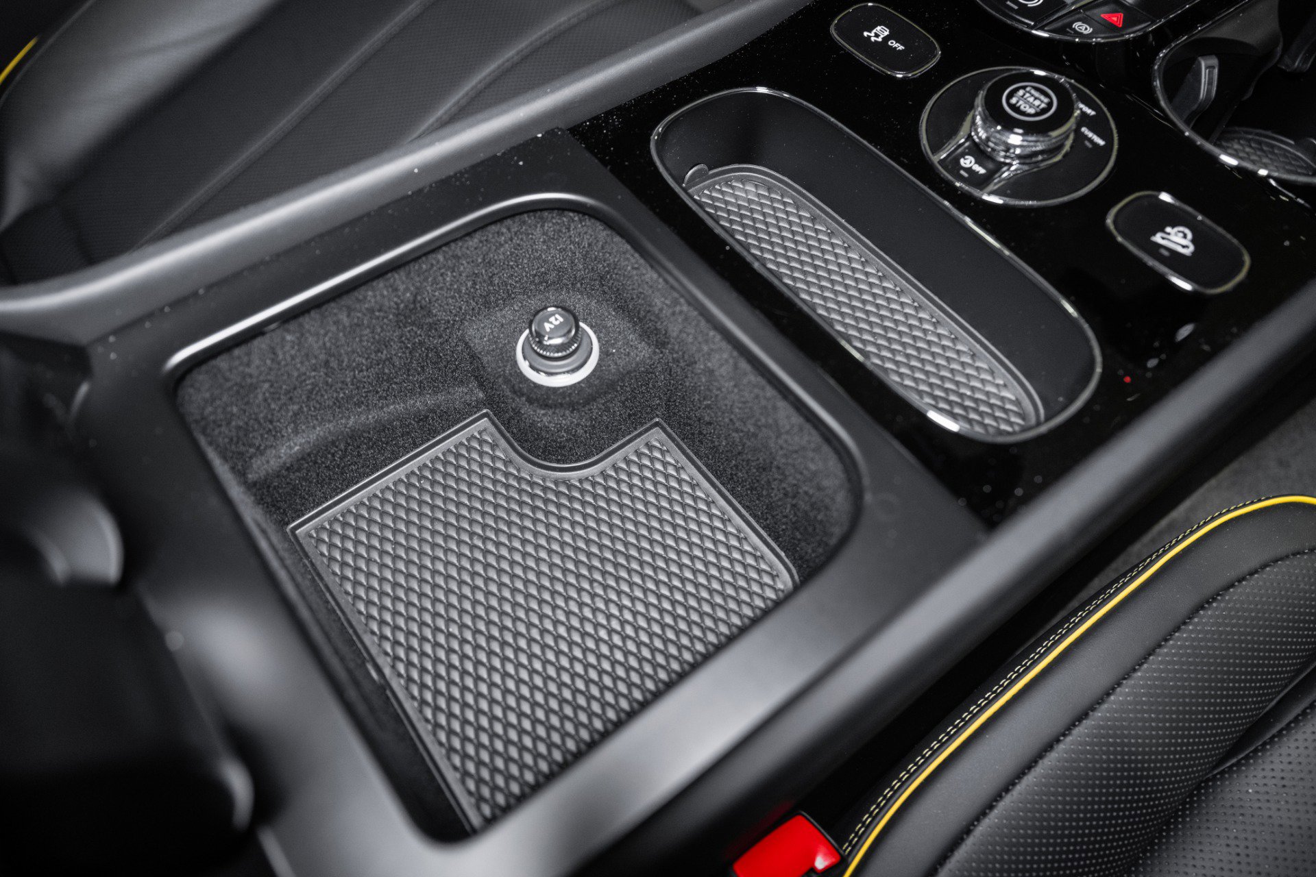 New 2025 Bentley Bentayga image 47