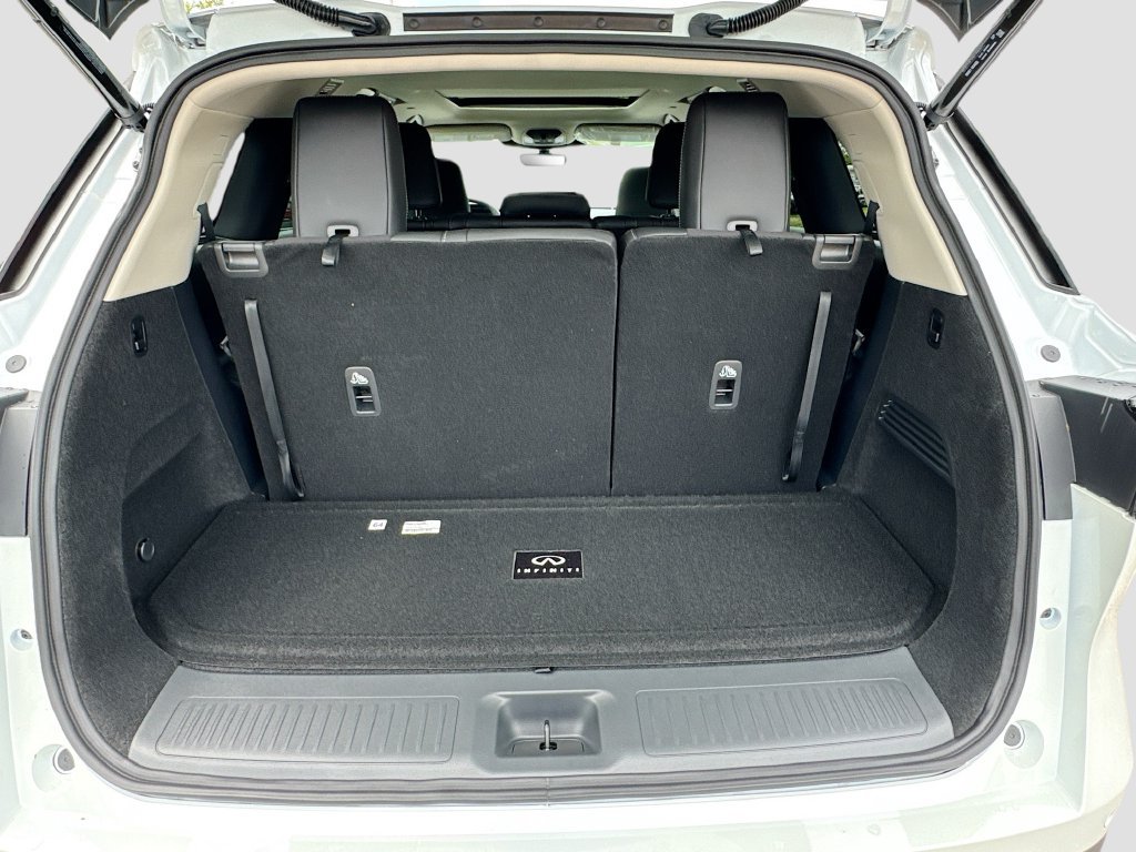 New 2027 INFINITI QX60 Luxe w/ Cargo Package FWD image 28