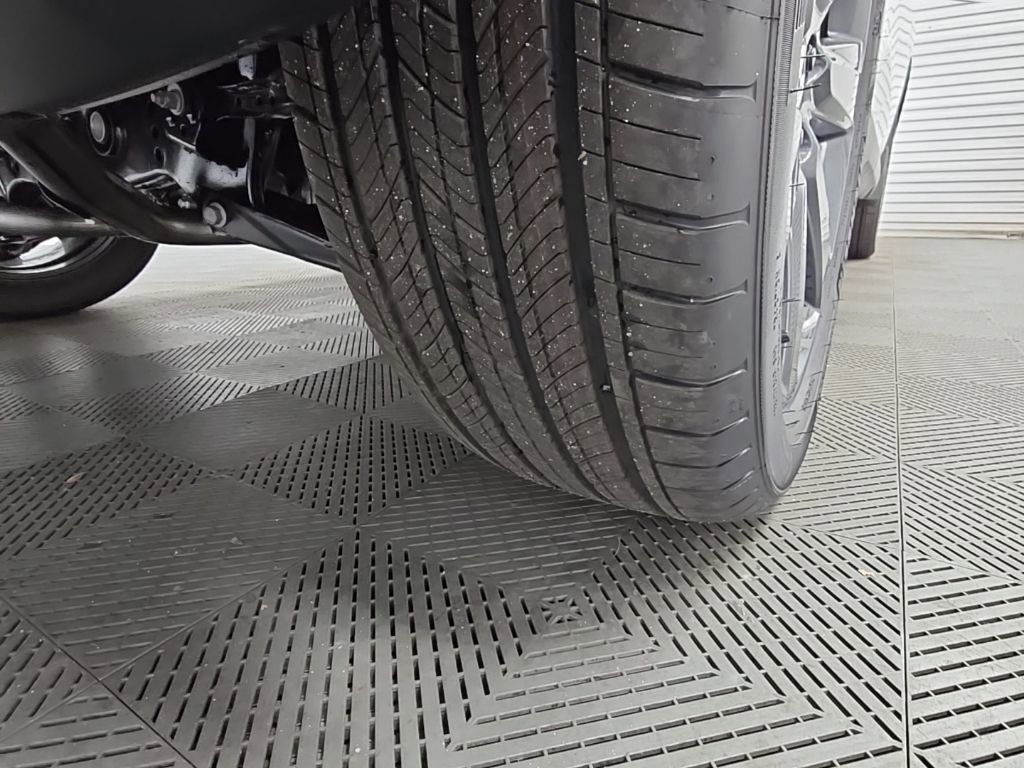 New 2025 Honda Pilot Sport image 46