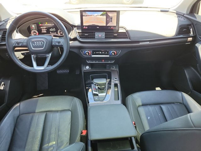 Used 2021 Audi Q5 2.0T Premium Plus w/ Premium Plus Package AWD/4WD image 12