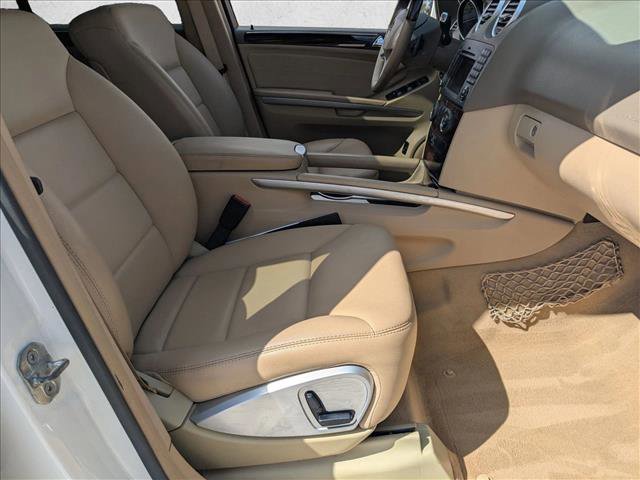 Used 2010 Mercedes-Benz ML 350 BlueTEC 4MATIC image 22