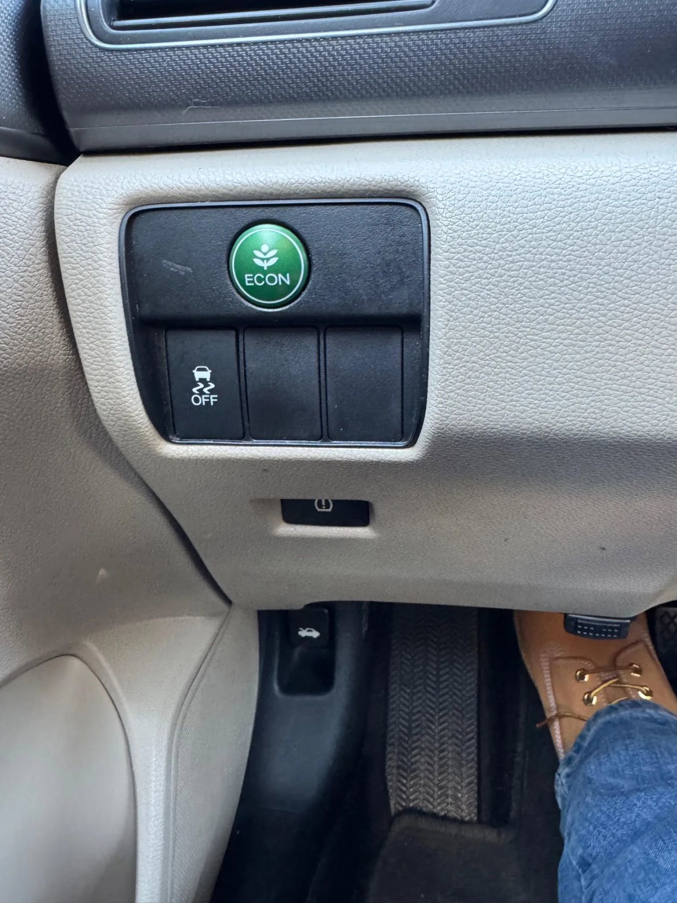 Used 2015 Honda Accord LX image 23