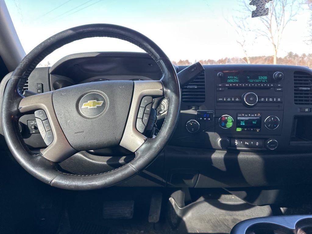 Used 2012 Chevrolet Silverado 2500 LT w/ Interior Plus Package image 7