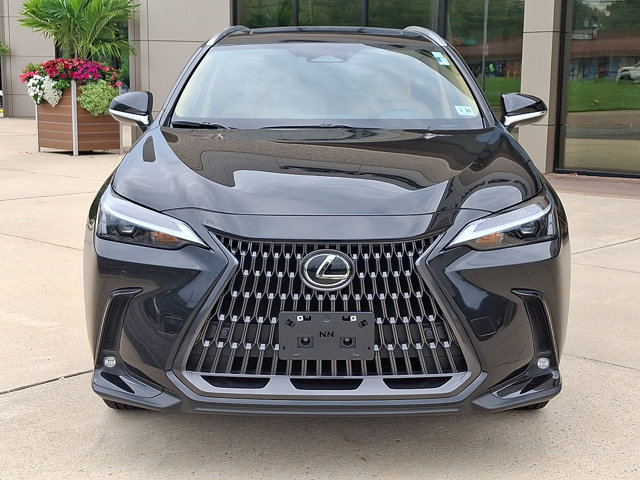 Certified 2025 Lexus NX 250 AWD w/ Accessory Package (2T) image 2