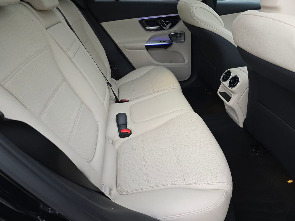 New 2026 Mercedes-Benz GLC 300 GLC 300 image 21