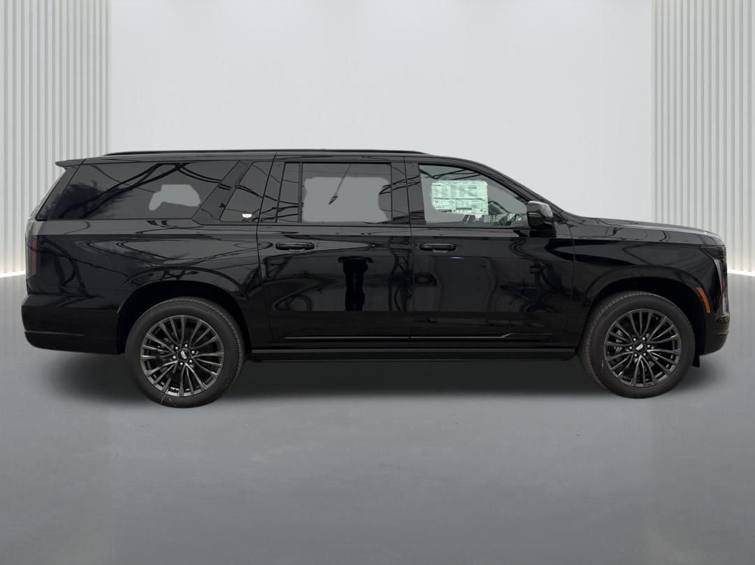 New 2025 Cadillac Escalade ESV Sport Platinum image 4