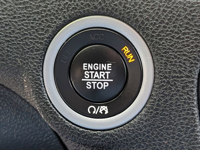 Used 2023 Dodge Charger SXT image 18