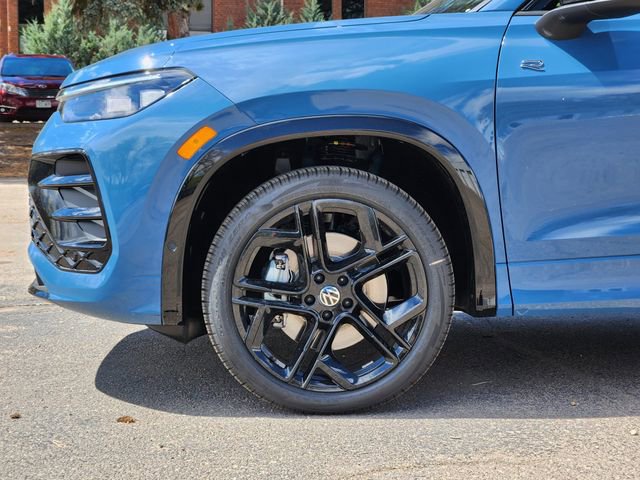 New 2026 Volkswagen Tiguan SE R-Line image 8