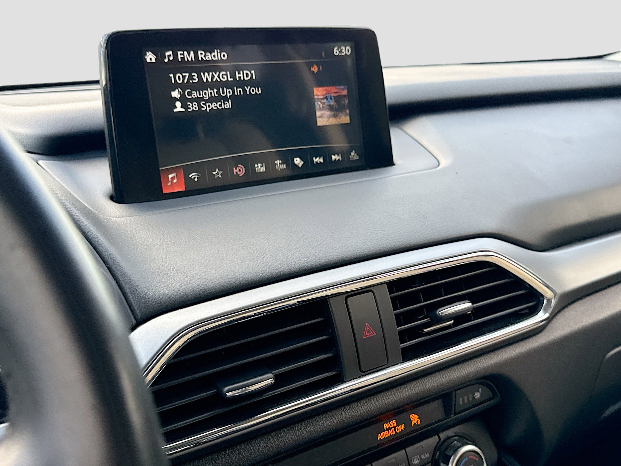 Used 2018 MAZDA CX-9 Touring w/ Touring Premium Package AWD/4WD image 28