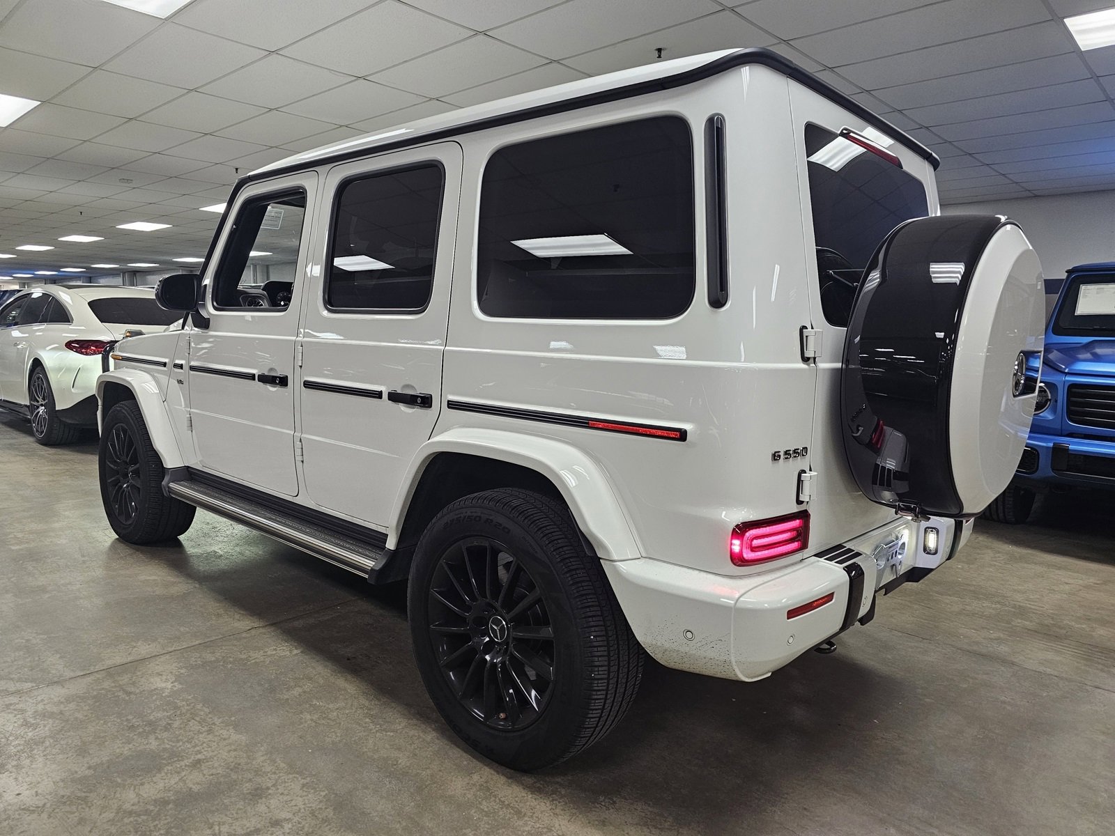 Used 2021 Mercedes-Benz G 550 image 3