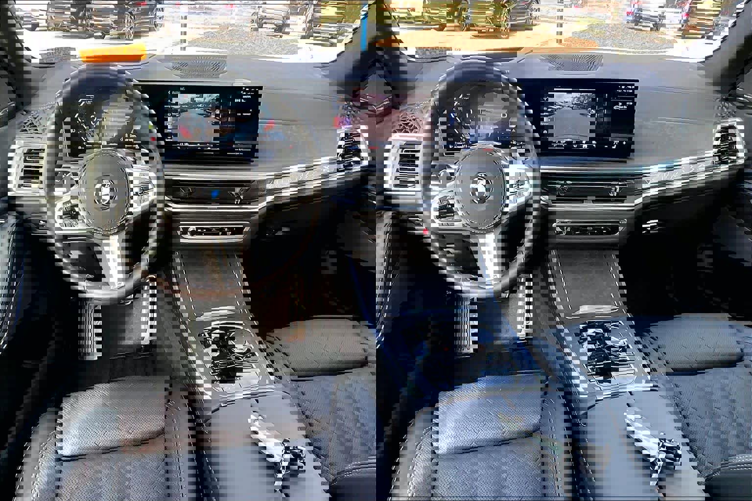 Used 2025 BMW X5 xDrive40i image 16