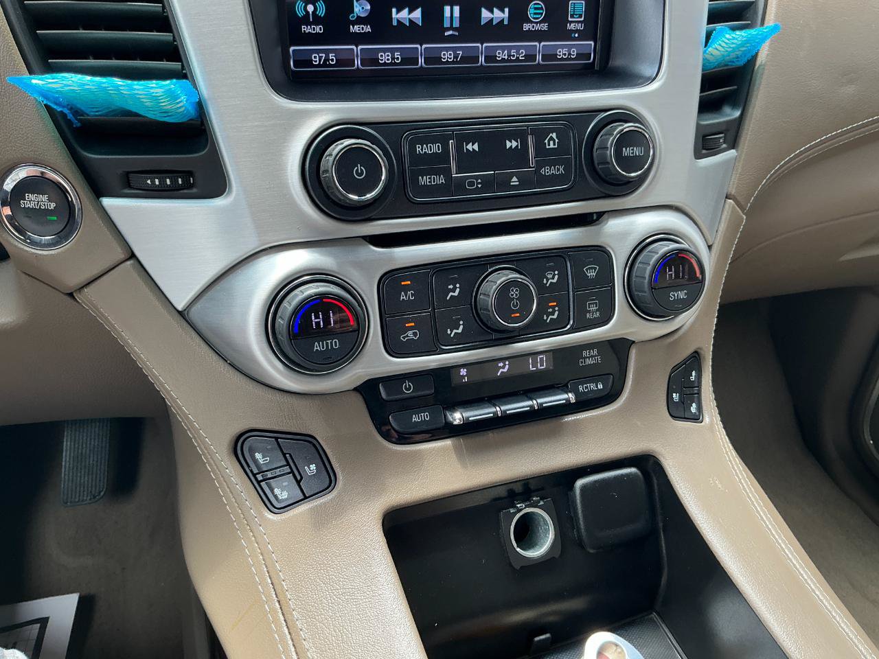 Used 2019 GMC Yukon XL SLT AWD/4WD image 15