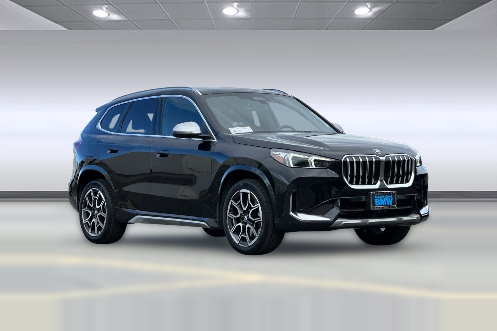 Certified 2023 BMW X1 xDrive28i w/ Convenience Package image 7