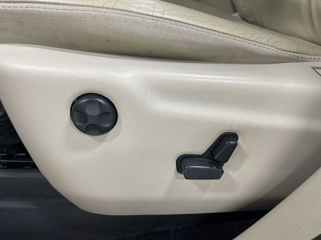 Used 2021 Jeep Grand Cherokee Limited image 12