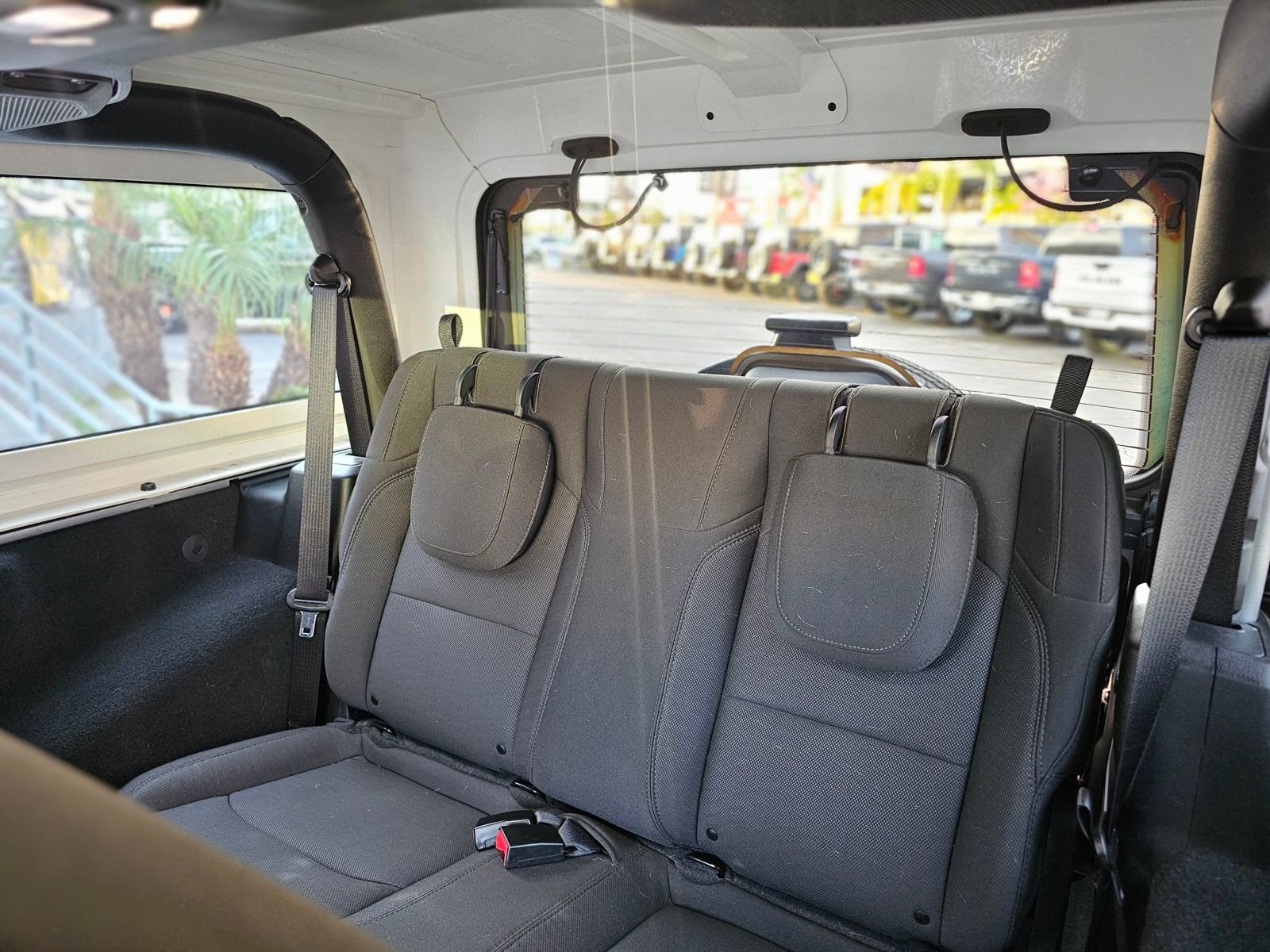 Used 2020 Jeep Wrangler Sport image 24