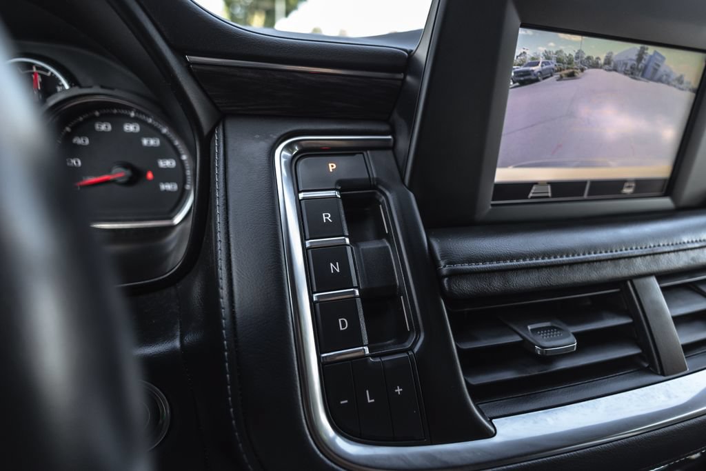 Used 2022 Chevrolet Suburban LS AWD/4WD image 14