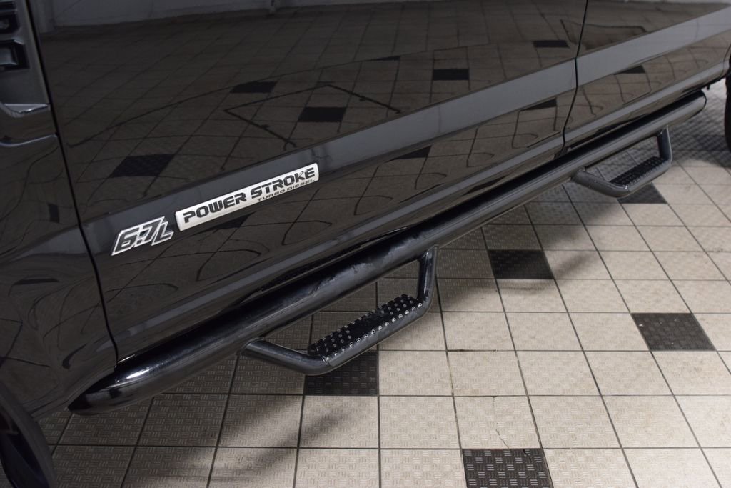 Used 2022 Ford F350 Lariat w/ Black Appearance Package image 27