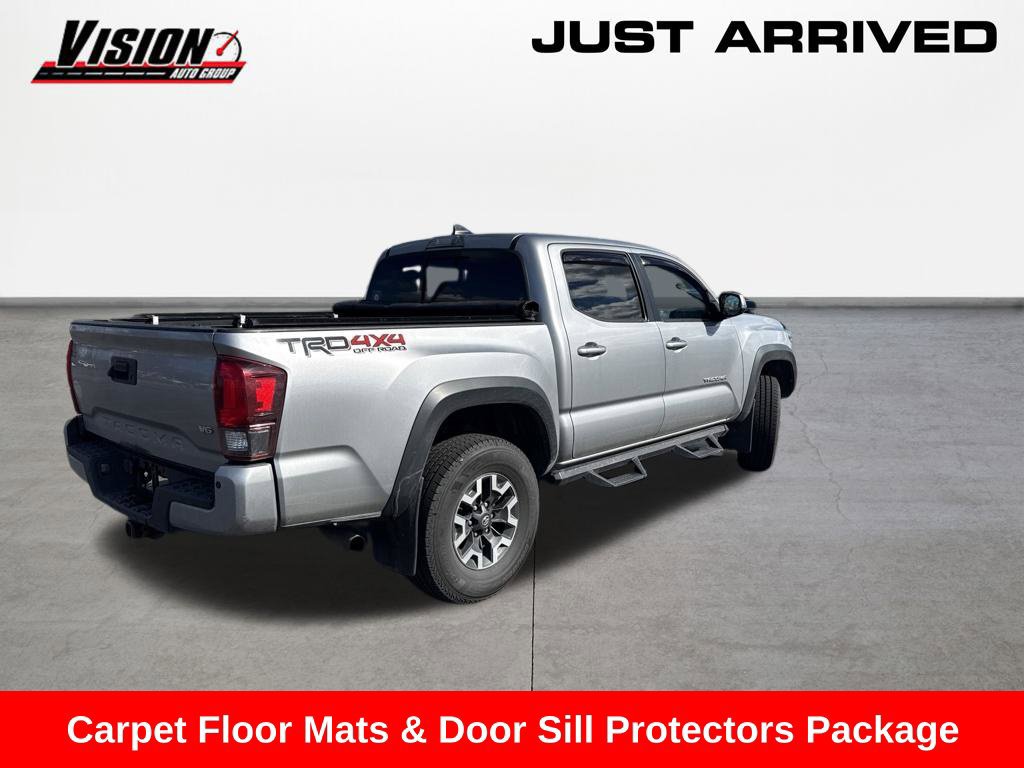 Used 2019 Toyota Tacoma TRD Off-Road w/ Technology Package AWD/4WD image 5