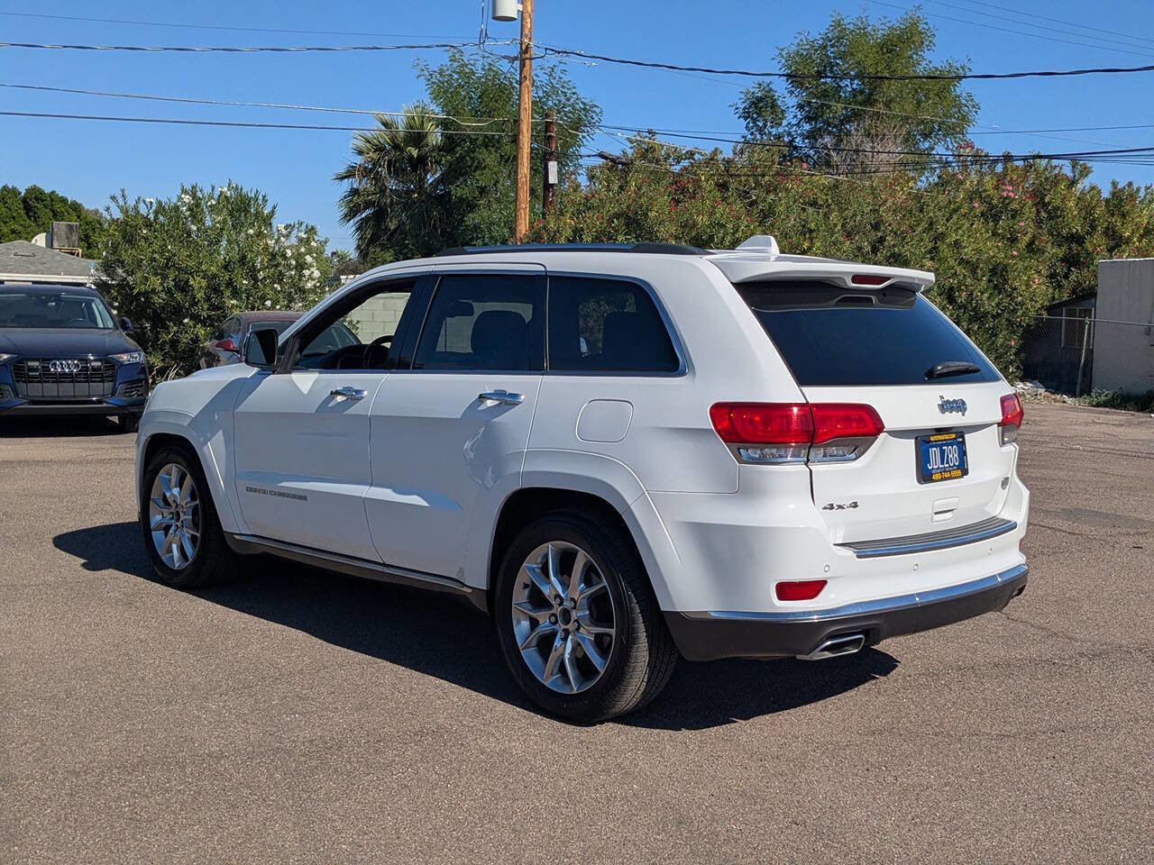 Used 2014 Jeep Grand Cherokee Summit image 5