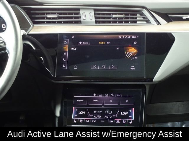 Used 2019 Audi e-tron Prestige w/ Prestige Package image 35