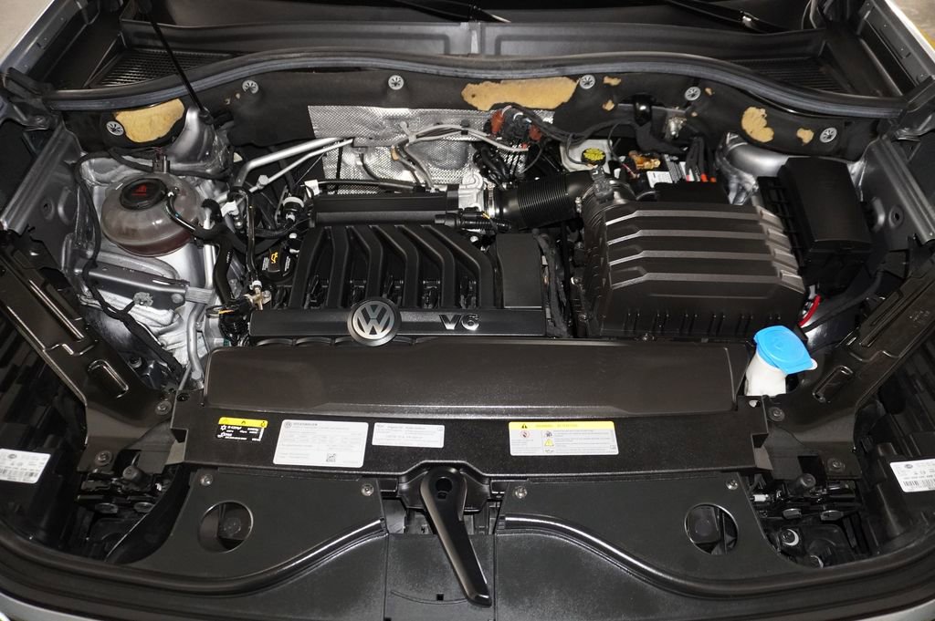 Used 2023 Volkswagen Atlas Cross Sport SEL image 16