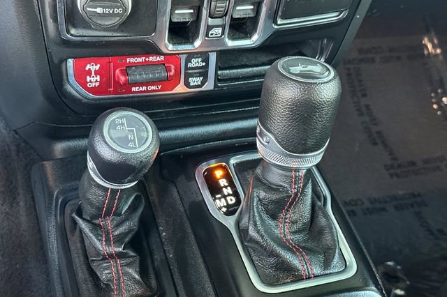 Used 2023 Jeep Wrangler Unlimited Rubicon image 24