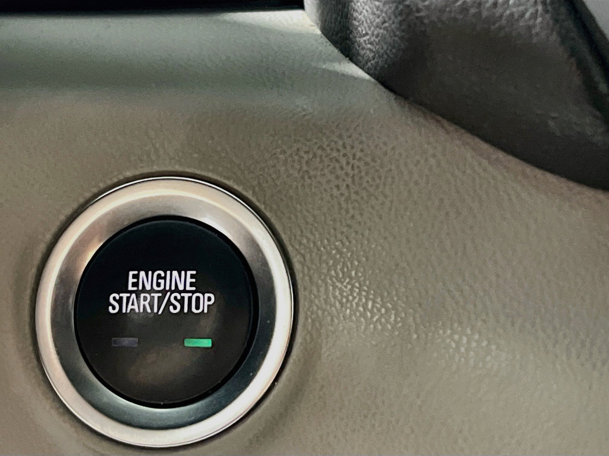 Used 2023 GMC Terrain SLE w/ Driver Convenience Package AWD/4WD image 22